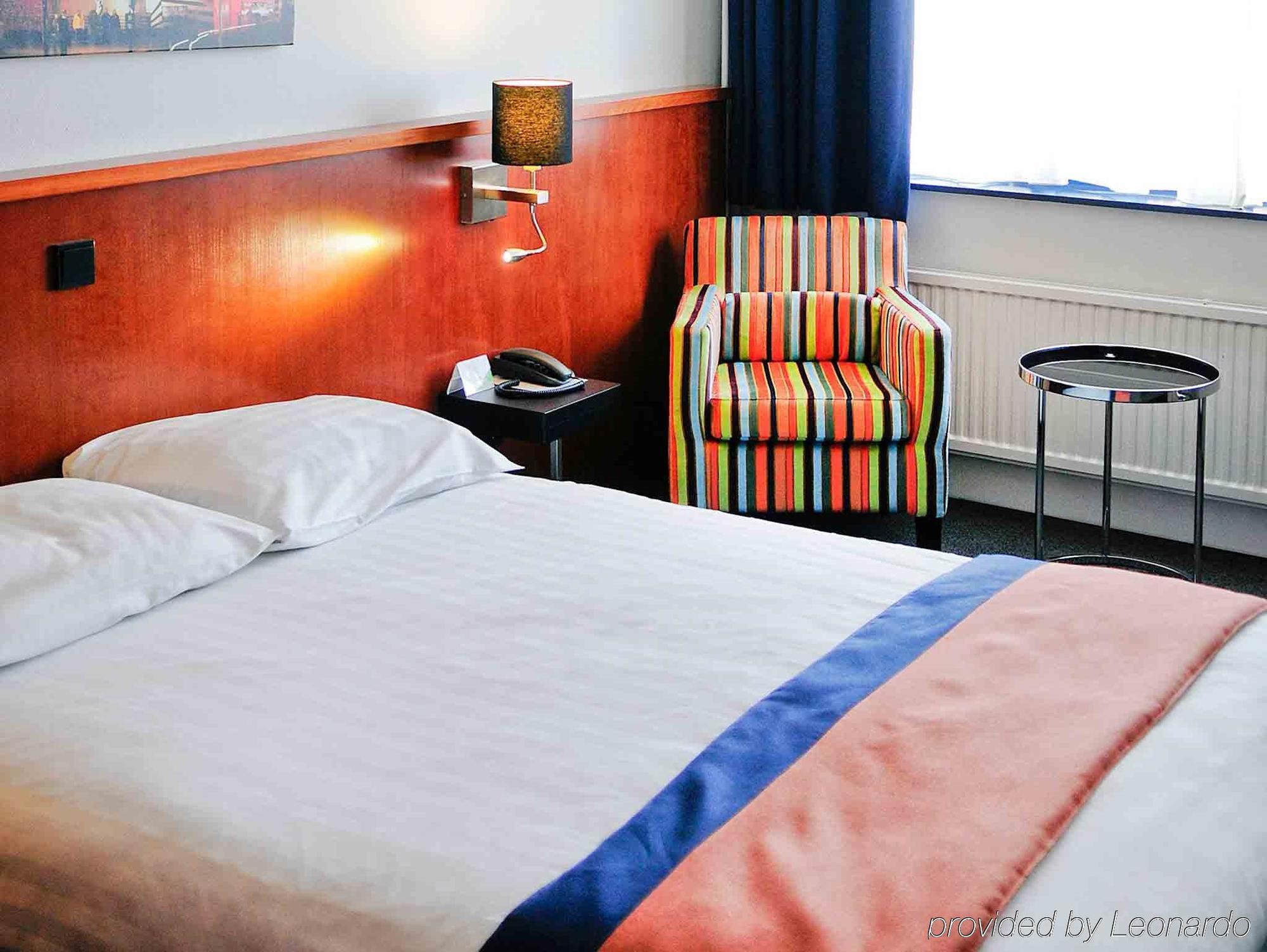 Amrath Hotel アイントホーフェン エクステリア 写真